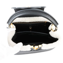 将图像加载到图库查看器中,LOUIS VUITTON Capucines NoirM59073 Taurillon Leather Shearling Size MM