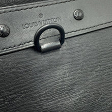 Load image into Gallery viewer, LOUIS VUITTON Pochette・Discovery NoirM62903 Monogram Shadow