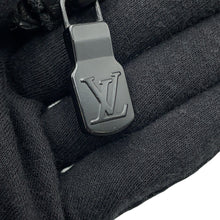 Load image into Gallery viewer, LOUIS VUITTON Pochette・Discovery NoirM62903 Monogram Shadow