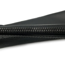 Load image into Gallery viewer, LOUIS VUITTON Pochette・Discovery NoirM62903 Monogram Shadow