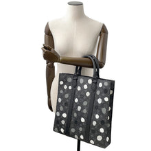 Load image into Gallery viewer, LOUIS VUITTON LV × YK Sac Plat NoirM46404 Monogram Eclipse Painted Dot
