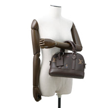 Load image into Gallery viewer, LOUIS VUITTON Alma Henry Taylor BrownM24520 Calf Leather Size 25