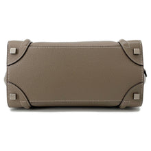 将图像加载到图库查看器中,CELINE Luggage shopper Suri189793 Leather Size micro