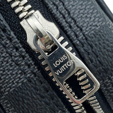 将图像加载到图库查看器中,LOUIS VUITTON Trousse Toilette NoirN47522 Damier Graphite Size PM