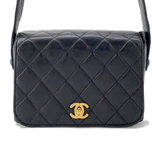 将图像加载到图库查看器中,CHANEL Full Flap Matelasse Shoulder Black Lambskin
