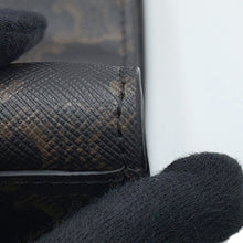 将图像加载到图库查看器中,CELINE ★Triomphe Vertical Caba Tote Black190972 PVC Leather Size Large