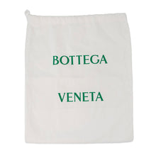 将图像加载到图库查看器中,Bottega Veneta The Valve Shoulder Bag Dark Purple Leather