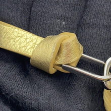 将图像加载到图库查看器中,LOUIS VUITTON ★Zippy Rock Me GoldM69058 Calf Leather