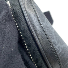 将图像加载到图库查看器中,GUCCI Interlocking G Belt Bag Black682933 GG Supreme Leather