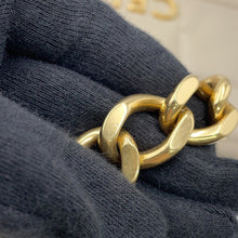 将图像加载到图库查看器中,CELINE ★Matelasse Mono Chrome Chainshoulder Bag Greige111273 Leather