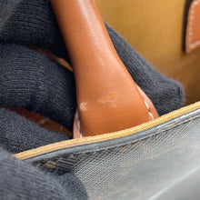 Load image into Gallery viewer, CELINE Triomphe Vertical Cabas Tan194372 PVC Leather Size Mini