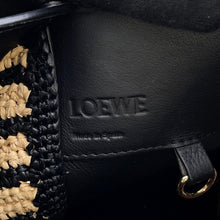 将图像加载到图库查看器中,LOEWE hammock Black/Orange/Natural Raffia Leather Size compact