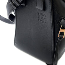 将图像加载到图库查看器中,LOEWE hammock BlackA538H13X10 Leather Size compact