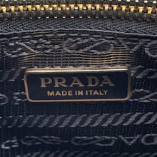 Load image into Gallery viewer, PRADA ★Bonnie Shoulder Bag White1BH215 Leather Size Small