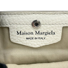 将图像加载到图库查看器中,Maison Margiela Maison Margiela 5AC Shoulder Bag WhiteS56WG0081 Calf Leather Size micro