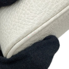 将图像加载到图库查看器中,Maison Margiela ★Maison Margiela 5AC Shoulder Bag GreigeSB3WG0025 Leather Canvas Size baby