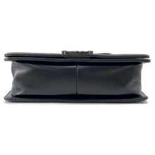 Load image into Gallery viewer, CHANEL ★Boy Chanel ChainShoulder Bag Black Leather Fur Size 25