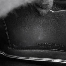 将图像加载到图库查看器中,Bottega Veneta Mount Envelope Shoulder Bag Black667399 Leather