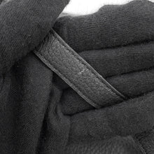 Load image into Gallery viewer, Bottega Veneta ★Mount Envelope Shoulder Bag Black667399 Leather