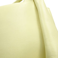 将图像加载到图库查看器中,Bottega Veneta BeakSmall Shoulder ice cream658523 Leather