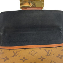将图像加载到图库查看器中,LOUIS VUITTON Dauphine NoirM45959 Monogram Monogram Reverse Canvas Size MINI