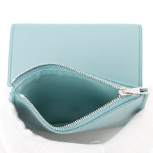 将图像加载到图库查看器中,LOEWE Pebble Vertical Wallet WaterCANBS33X01 Leather