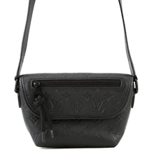 将图像加载到图库查看器中,LOUIS VUITTON Pulse Wearable Wallet NoirM12636 Monogram Shadow