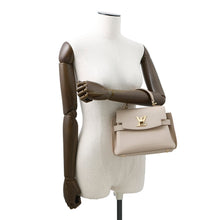 将图像加载到图库查看器中,LOUIS VUITTON Lockme Ever GreigeM21052 Grained Calf Leather Size MINI