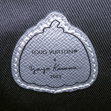 将图像加载到图库查看器中,LOUIS VUITTON LV x YK Steamer・Wearable Wallet NoirM81935 Monogram Eclipse Painted Dot