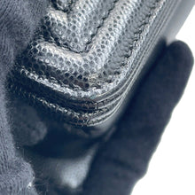 将图像加载到图库查看器中,CHANEL Boy Chanel ChainShoulder Bag BlackA67085 Caviar Leather Size Small