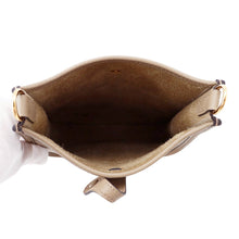 Load image into Gallery viewer, HERMES Evelyne Amazon Long Beige Marfa Taurillon Clemence Size TPM