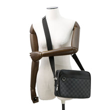 将图像加载到图库查看器中,LOUIS VUITTON Trocadero Messenger NoirN40087 Damier Graphite Size PM