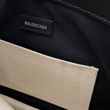 将图像加载到图库查看器中,BALENCIAGA NavyPochette Shoulder Bag Beige/Black339937 Canvas Leather