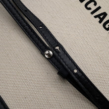 将图像加载到图库查看器中,BALENCIAGA NavyPochette Shoulder Bag Beige/Black339937 Canvas Leather
