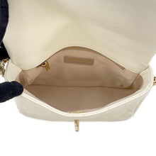 将图像加载到图库查看器中,CHANEL Matelasse ChainShoulder Bag White Caviar Leather