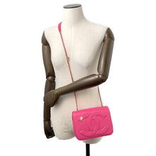 将图像加载到图库查看器中,CHANEL BigCC Logo ChainShoulder PinkAS0321 Leather