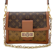 将图像加载到图库查看器中,LOUIS VUITTON Dauphine NoirM45958 Monogram Monogram Reverse Canvas Size MM