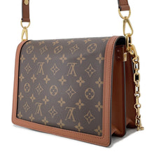 将图像加载到图库查看器中,LOUIS VUITTON Dauphine NoirM45958 Monogram Monogram Reverse Canvas Size MM