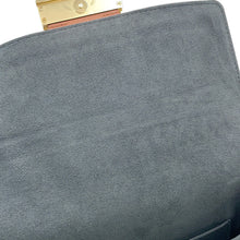 将图像加载到图库查看器中,LOUIS VUITTON Dauphine NoirM45958 Monogram Monogram Reverse Canvas Size MM