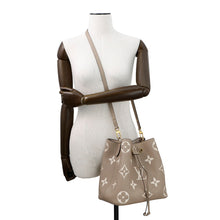 Load image into Gallery viewer, LOUIS VUITTON Neonoe Tourterelle claimM45555 Bicolor Monogram Empreinte Leather Size MM