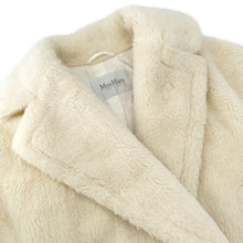 Load image into Gallery viewer, MAX MARA Teddy Bear Short Coat Size 38 Ivory108101316 Alpaca62% Wool 26% Silk12%