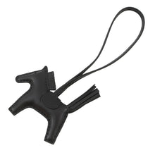 将图像加载到图库查看器中,HERMES Rodeo Black Lambskin Size PM