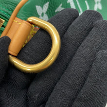 Load image into Gallery viewer, LOUIS VUITTON Speedy P9 Bandouliere Green/VertM24417 Calf Leather Size 40