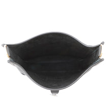 Load image into Gallery viewer, HERMES Evelyne3 Black Taurillon Clemence Size PM