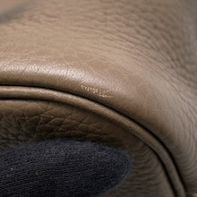 将图像加载到图库查看器中,HERMES Bolide Etoupe Taurillon Clemence Size 31