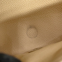Load image into Gallery viewer, CHANEL Matelasse W Flap ChainShoulder Bag BeigeA01112 Caviar Leather Size 25