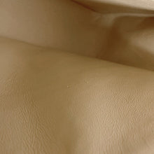 将图像加载到图库查看器中,CHANEL Matelasse W Flap ChainShoulder Bag BeigeA01112 Caviar Leather Size 25