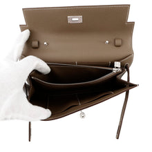 Load image into Gallery viewer, HERMES Kelly wallet long to go Etoupe Epsom