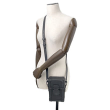 将图像加载到图库查看器中,LOUIS VUITTON Vertical Trunk Wearable Wallet NoirM82070 Monogram・Taurillon