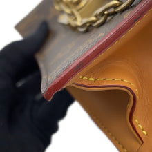 将图像加载到图库查看器中,LOUIS VUITTON ★SPadlock belt pouch BrownM44667 Monogram Size PM